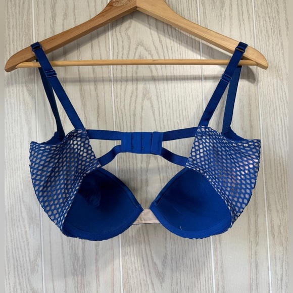 NWT Victoria's Secret Blue After Dark Fish Net Push Up 34 DDD - Picture 4 of 5